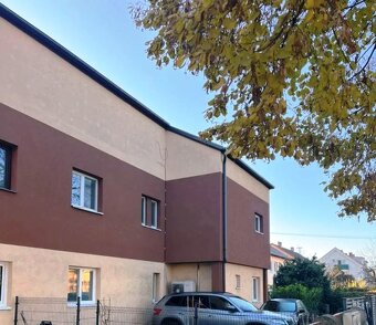 Veľký 3-iz. byt s terasou a parkovaním pre 1 auto - 3