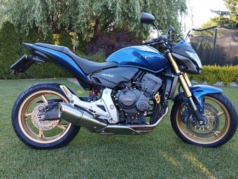 Honda Hornet 600 - 3