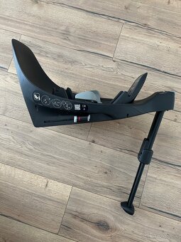 CYBEX Cloud T i-Size Plus + Base T - 3