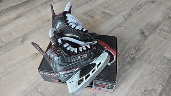 Korčule na ľad Bauer - 3