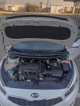 Predám s malým nájazdom 82000 km - 3