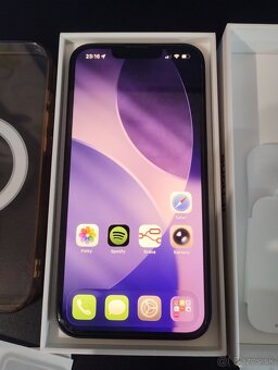 Apple iPhone 13 128GB Midnight - 3