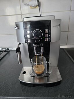 Delonghi Magnifica S - 3
