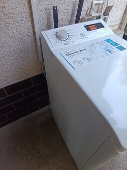Práčka úzka electrolux - 3