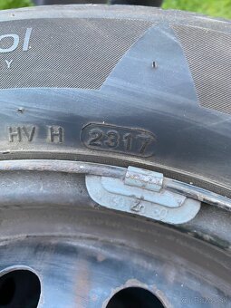 Kolesa 215/60 R16 - 3