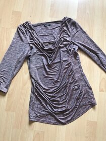 Leskly top s vodovym vystrihom ROMAN - 3