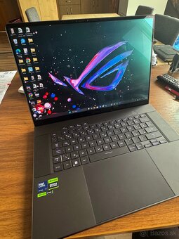 Asus ROG ZEPHYRUS G16 - 2K OLED 240Hz , 32GB RAM - 3