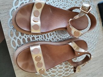 Inuovo kožené sandale č 38 - 3