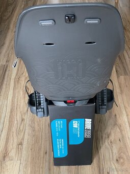 Urban iki zadna sedacka na nosic s adapterom - 3