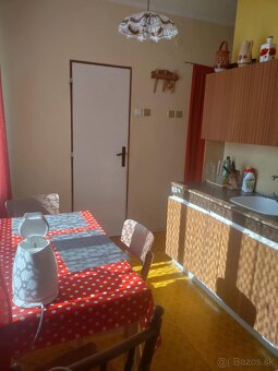 3 izbový byt v centre mesta Tisovec - 3