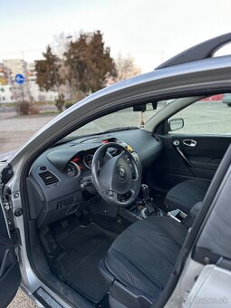 Reno Megan 2 1.5 dci - 3