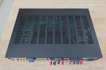 Predam stereo zosilnovac Rotel A11 Tribute cierny - 3
