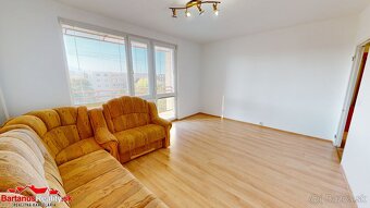 BartanusReality - REZERVOVANÝ zaujímavý 2 izbový - 3