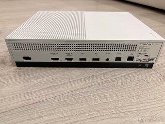 XBOX ONE S 1TB s mechanikou - 3
