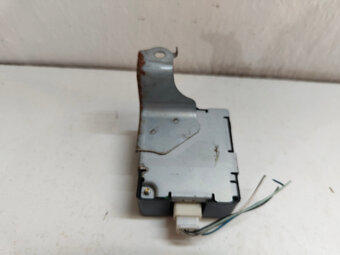 Riadiaca jednotka Toyota Corolla Verso 89741-0F010 20€ - 3