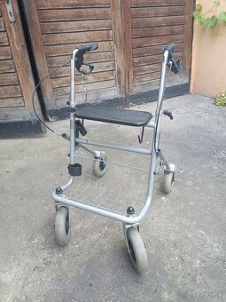 Choditko pre imobilnych so sedakom skladacie - 3