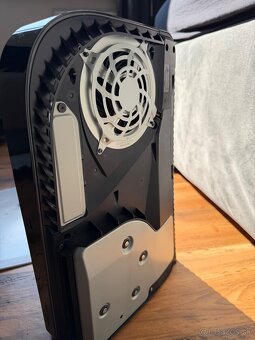 Playstation 5 mechanika - 3