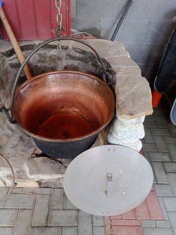 Medeny kotlik - 3