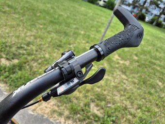 Custom horský bicykel z úplne nových komponentov - 3