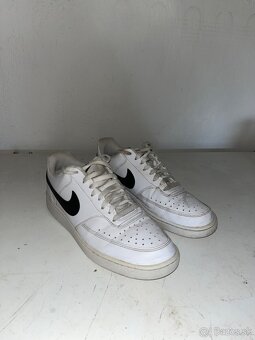 Nike - 3