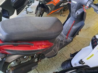 Skúter Kymco Agility 125 - 3