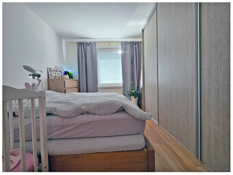 REKONŠTRUKCIA / 3i byt BB / SÁSOVÁ / 80 m2 + loggia - 3