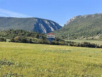 Pozemok na výstavbu rodinných domov 35 000 m², Dvorníky Vče - 3
