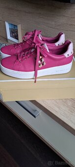 Michael Kors - 3
