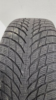 skoda extreme zimne 225/40 r19 - 3