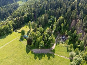 Pozemok v oblasti stavebnej uzávery pri Ružomberku - 3