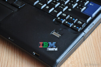 Libreboot - ThinkPad T60 - dobrý stav - 3