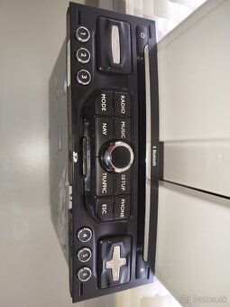 Predám rádionavigačný systém RNEG1 RT6 - 3