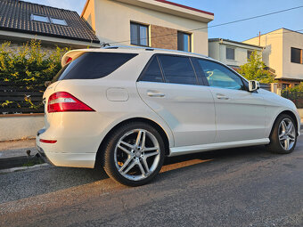 >>>>VYMENIM Mercedes ML350 za CLS X218 / "E" S213 - 3