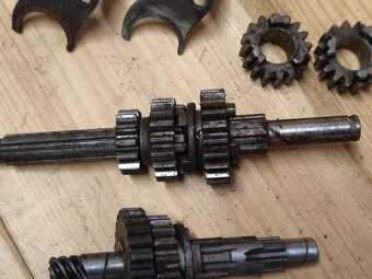 Jawa ČZ 125,175,250 - 3