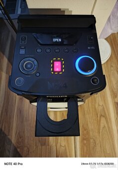 Partybox Philips NTX 400 - 3