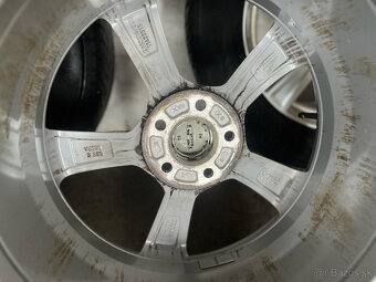 Volvo 235/60 r18 komplet sada - 3