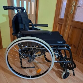 Elektrický invalidny vozík vzpriamovací - 3