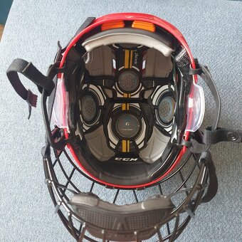 Prilba CCM Tacks 910 Combo - 3