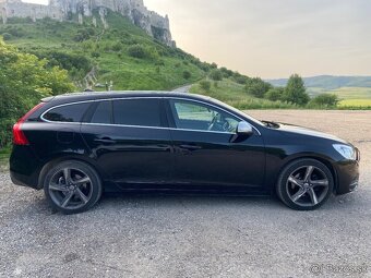 Volvo V60 D4 R-Design Automat - 3