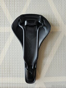Predam sedlo Fizik Taiga - 3