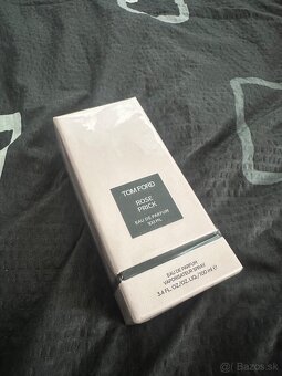 TOM FORD rose prick - 3