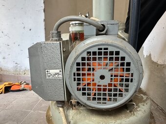 Dojacie zariadenie - 3