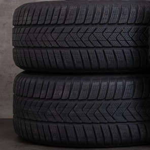 r18 nové MERCEDES E W213 S213 E300 W212 C238+245/45R18 7,5mm - 3