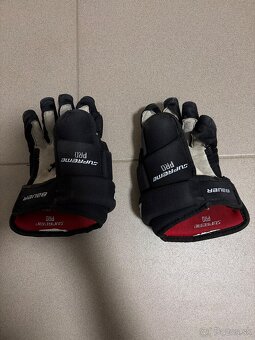 Hokejová výstroj - 3