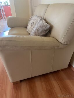 Predaj koženej dvoj sedačky - 3