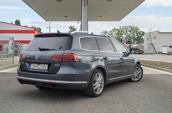 Volkswagen Passat Variant 2.0 TDI BMT Highline 4MOTION - 3