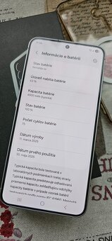 Samsung galaxy S25 Icyblue - 3