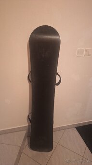 Predám snowboard dosku + viazanie 145cm - 3