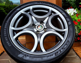 alu R17 4x100, orig. Alfa Romeo MITO, pneu 215/45 - 3