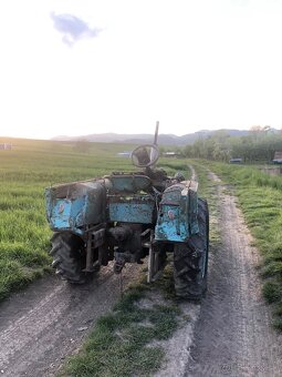 Predám ZETOR 25A - 3
